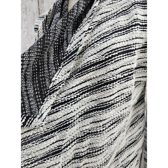 ALK Women's M Eddie Bauer Black‎ & White Open Drape Front Cardigan Sweater EUC! - Picture 3 of 8
